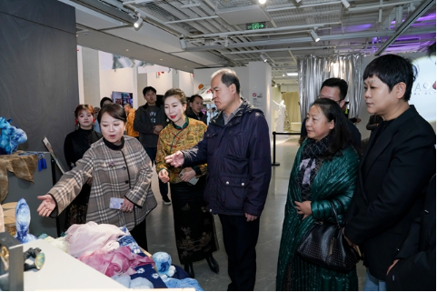 甘肃沉浸式非遗展示展演活动走进兰州文创产业园2